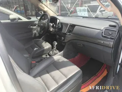 2018 Isuzu Mu-X 7