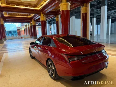 2022 Hyundai Elantra 6