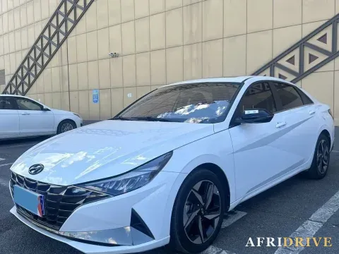 2022 Hyundai Elantra