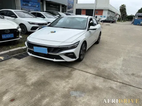 2023 Hyundai Elantra