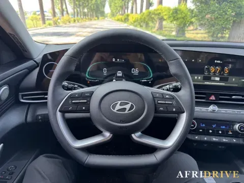 2023 Hyundai Elantra 7