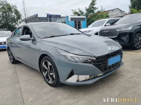 2021 Hyundai Elantra 3