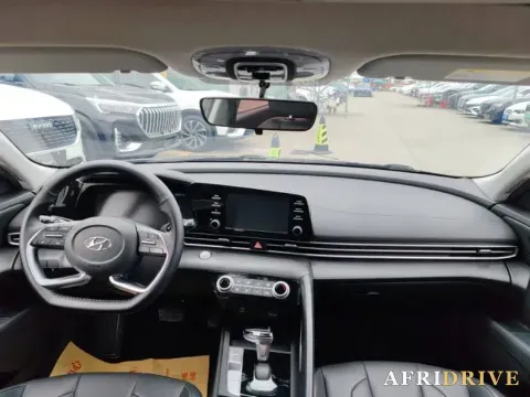 2021 Hyundai Elantra 7