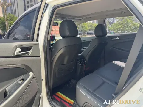 2020 Hyundai Tucson 3