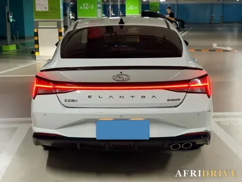 2021 Hyundai Elantra 5