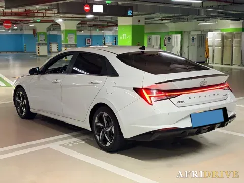 2021 Hyundai Elantra 6