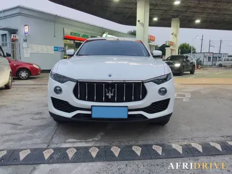 2021 Maserati Levante 2