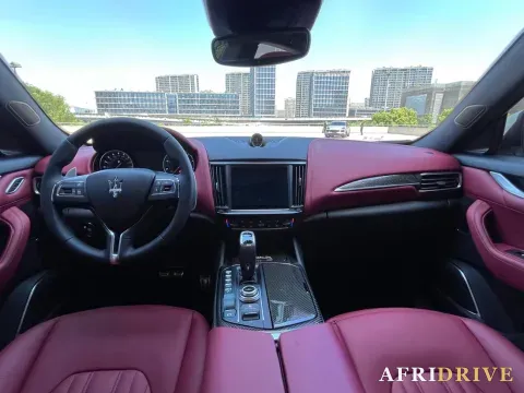 2021 Maserati Levante 4