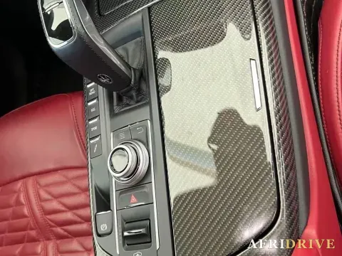 2019 Maserati Levante 6