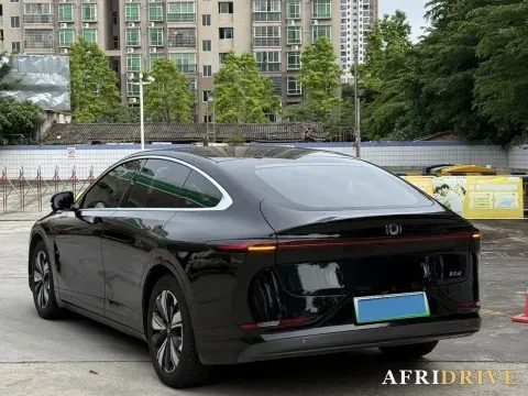 2024 ChangAn QiYuan A07 4
