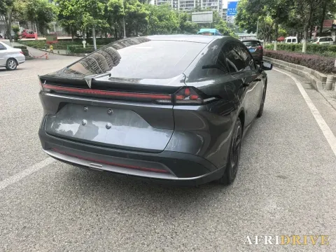 2025 Deepal L07 4