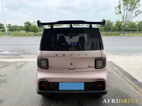 2025 Geely Galaxy Panda 4