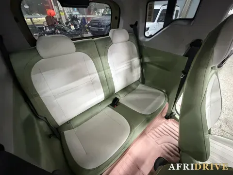 2025 Geely Galaxy Panda 8
