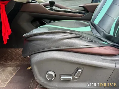 2021 Geely Monjaro 8