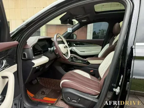 2021 Geely Monjaro 4