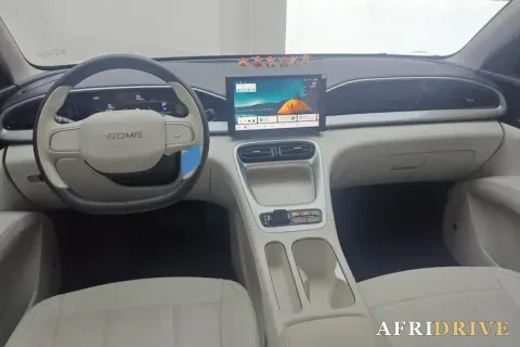 2025 Geely Galaxy XingYuan 5