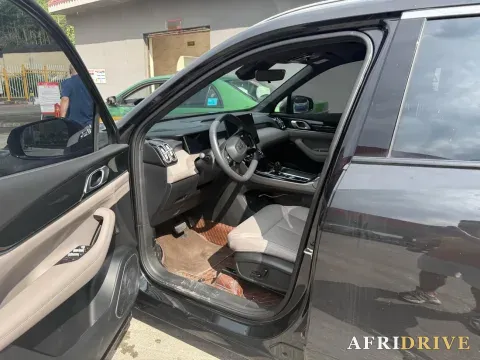 2025 Geely StarRay 4
