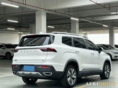 2022 Geely Okavango 4