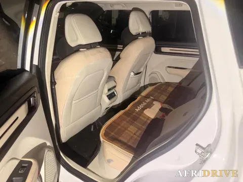 2023 Geely ICON 4
