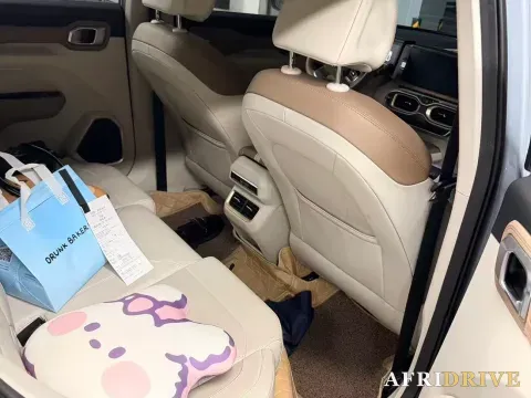 2020 Geely ICON 4