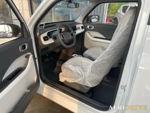 2025 Geely Galaxy Panda 7