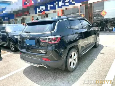 2017 Jeep Compass 5