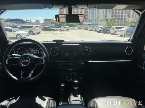 2019 Jeep Wrangler 4