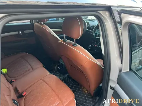 2023 MINI CLUBMAN 6