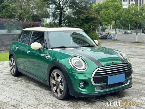 2020 MINI MINI 3