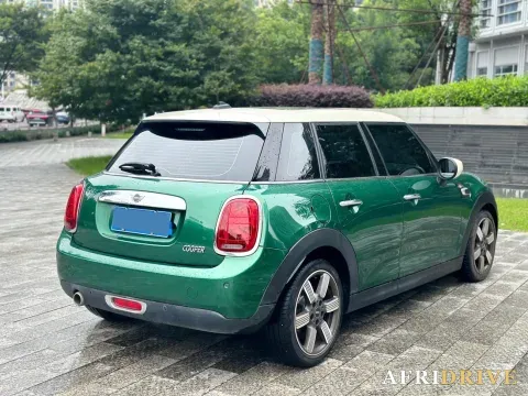2020 MINI MINI 4
