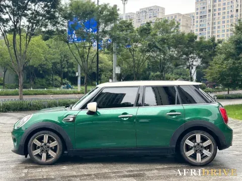 2020 MINI MINI 7