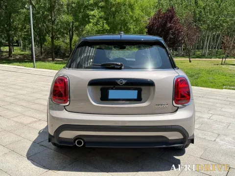 2023 MINI MINI 6