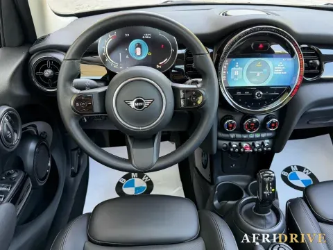 2023 MINI MINI 8