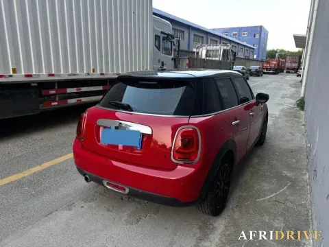 2019 MINI MINI 3