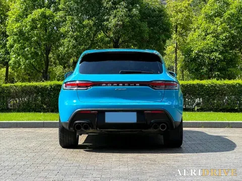 2022 Porsche Macan 5