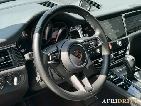 2022 Porsche Macan 6