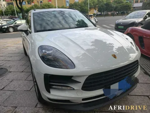 2020 Porsche Macan 6