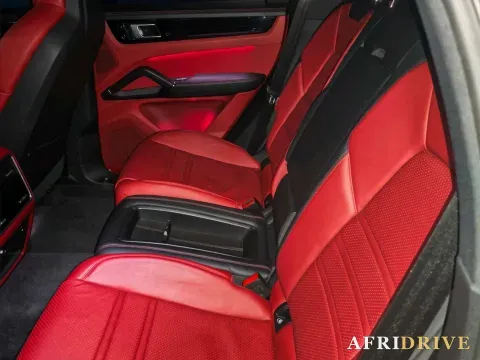 2019 Porsche Cayenne 8