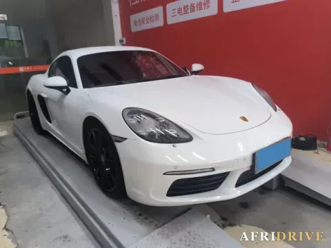 2022 Porsche 718 3