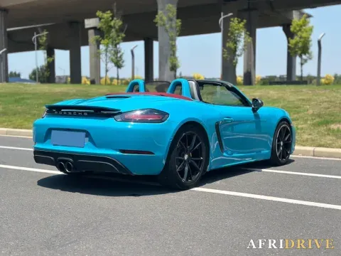 2019 Porsche 718 6