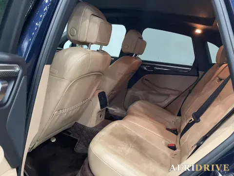 2018 Porsche Macan 5