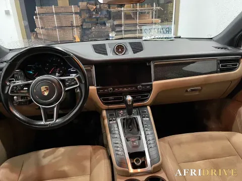 2018 Porsche Macan 6