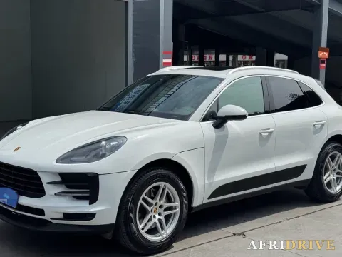 2020 Porsche Macan
