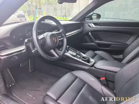 2020 Porsche 911 6