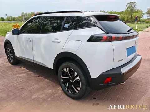 2022 Peugeot 2008 7
