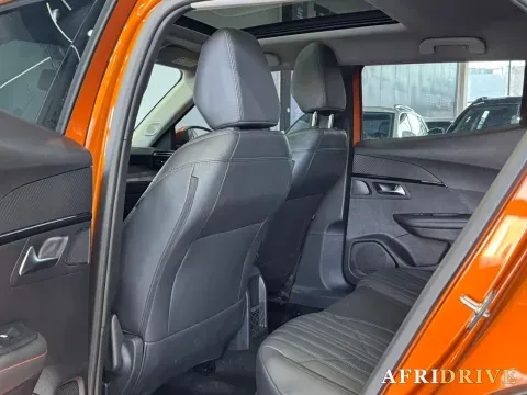 2022 Peugeot 2008 6