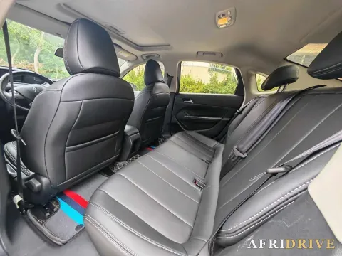 2018 Peugeot 308 4