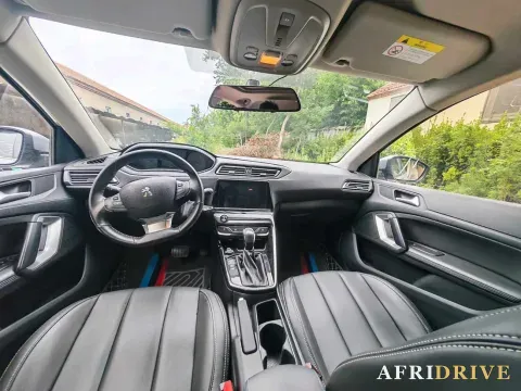 2018 Peugeot 308 5