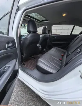 2022 Peugeot 408 7