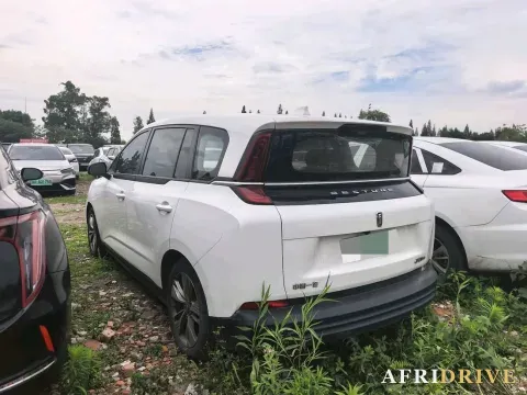 2023 Bestune NAT 8